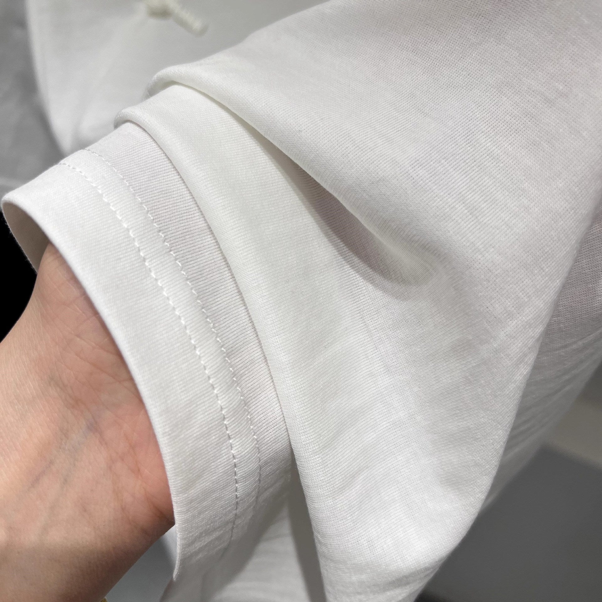 Official Image Peruvian Cotton Short Sleeve t Shirt2025Summer Button Short Solid Color Slim Fit Regular Shoulder Round Neck Korean Style Women's Top