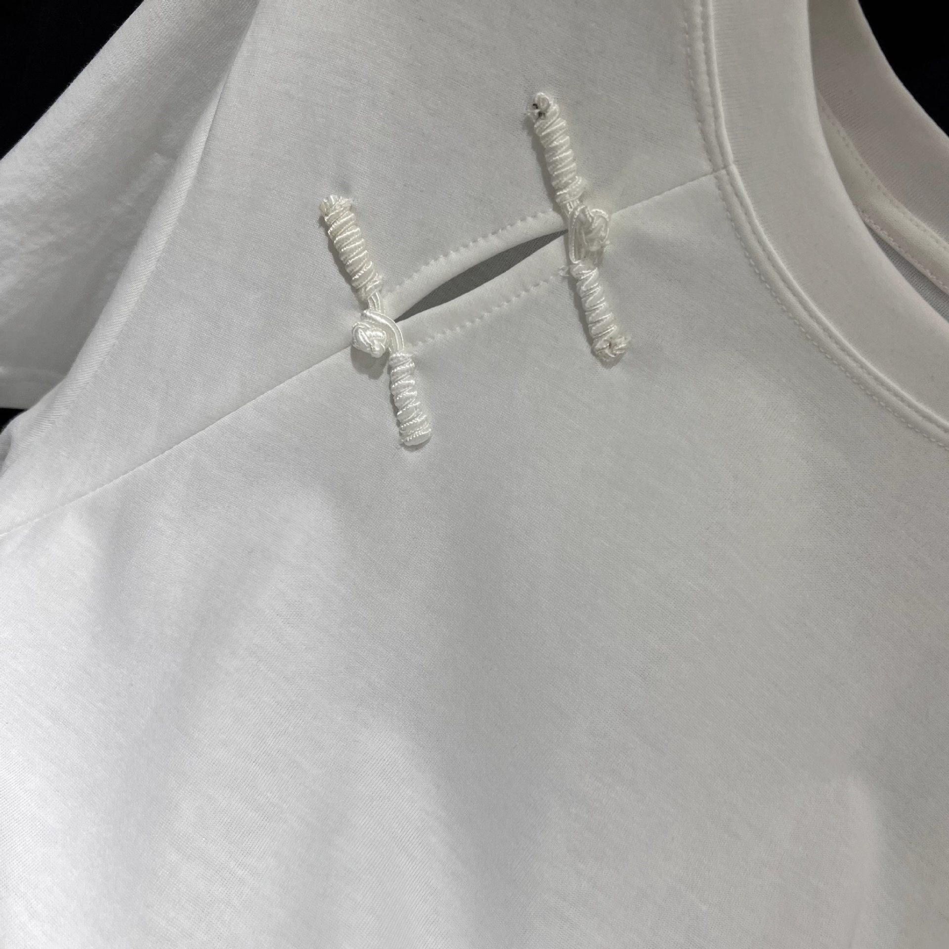 Official Image Peruvian Cotton Short Sleeve t Shirt2025Summer Button Short Solid Color Slim Fit Regular Shoulder Round Neck Korean Style Women's Top