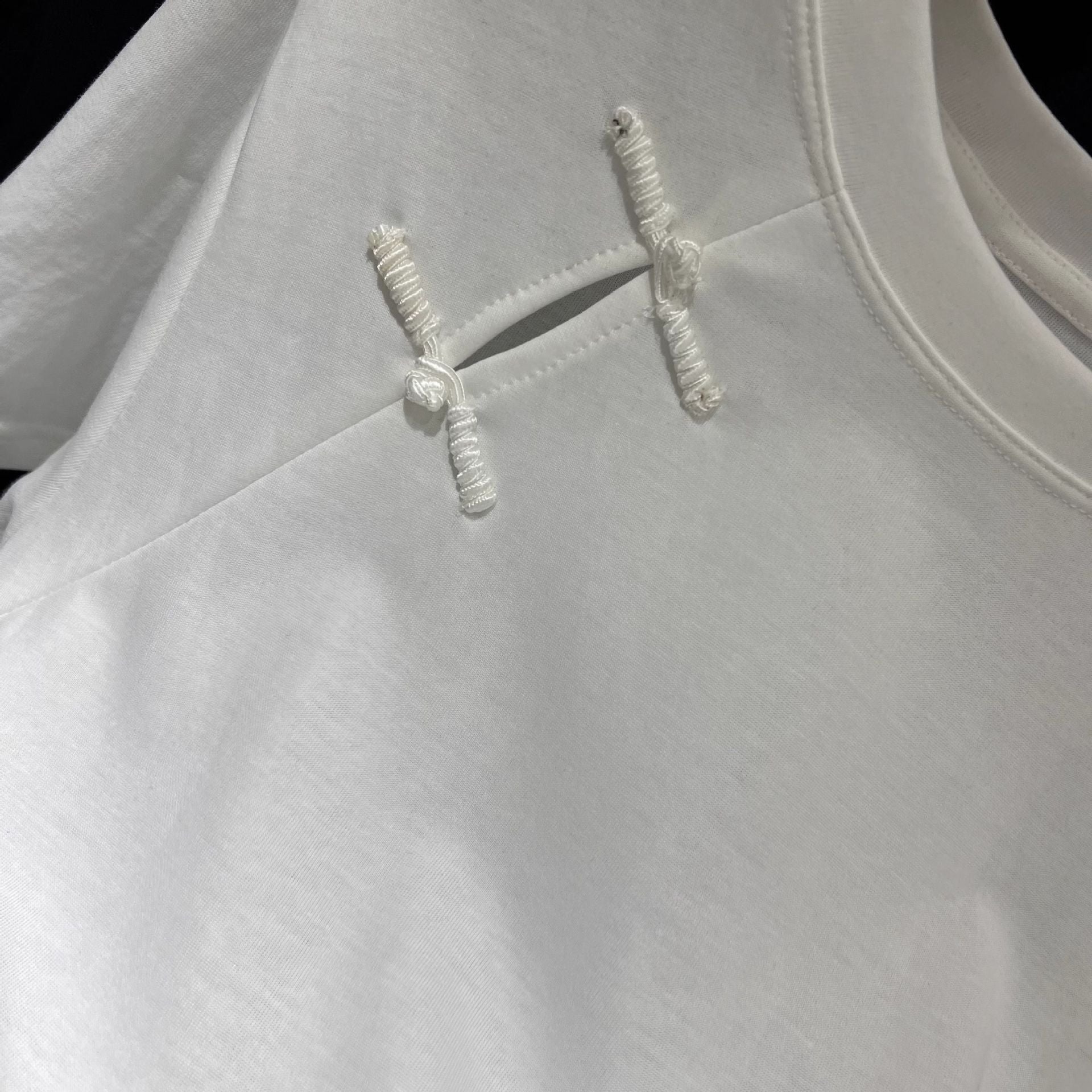 Official Image Peruvian Cotton Short Sleeve t Shirt2025Summer Button Short Solid Color Slim Fit Regular Shoulder Round Neck Korean Style Women's Top