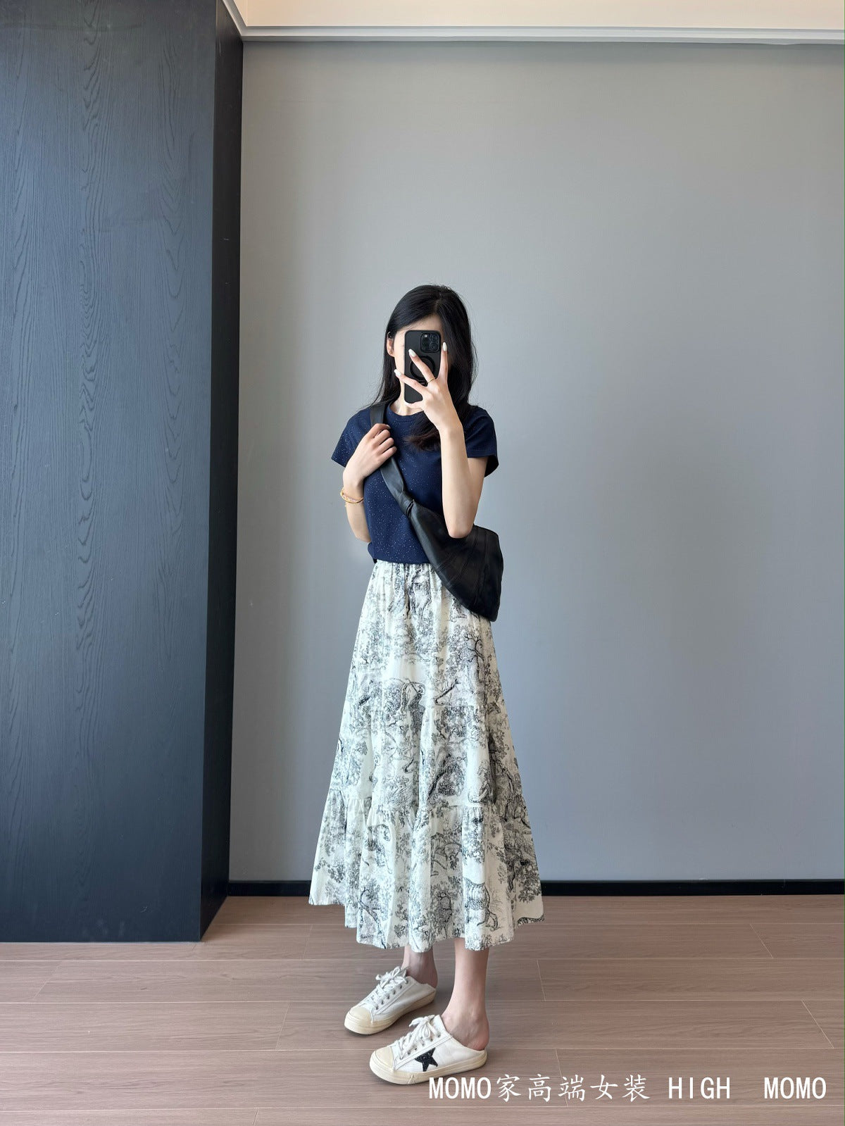 Slimming effect！Sparkling Full Sky Straight Shoulder Stretch Slim Fit Peruvian Cotton Round Neck Basic Short Sleeve T Women's T-shirt25Summer