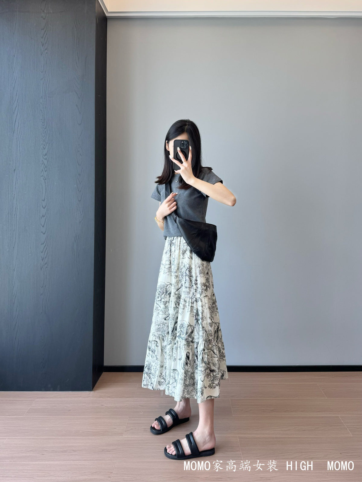 Slimming effect！Sparkling Full Sky Straight Shoulder Stretch Slim Fit Peruvian Cotton Round Neck Basic Short Sleeve T Women's T-shirt25Summer